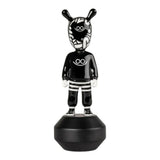 Porcelain sculpture "The Guest – Little" by Díaz-Faes black and white. Limited Series. LLADRÓ