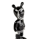 Porcelain sculpture "The Guest – Little" by Díaz-Faes black and white. Limited Series. LLADRÓ